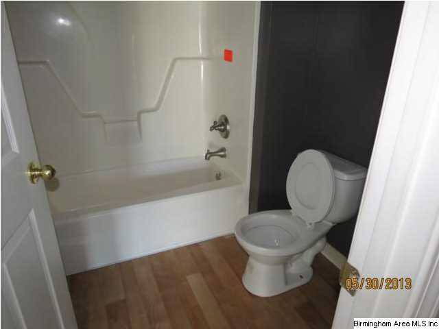 92 Evans Circle Jasper, AL 35501 - Photo 3 of 14