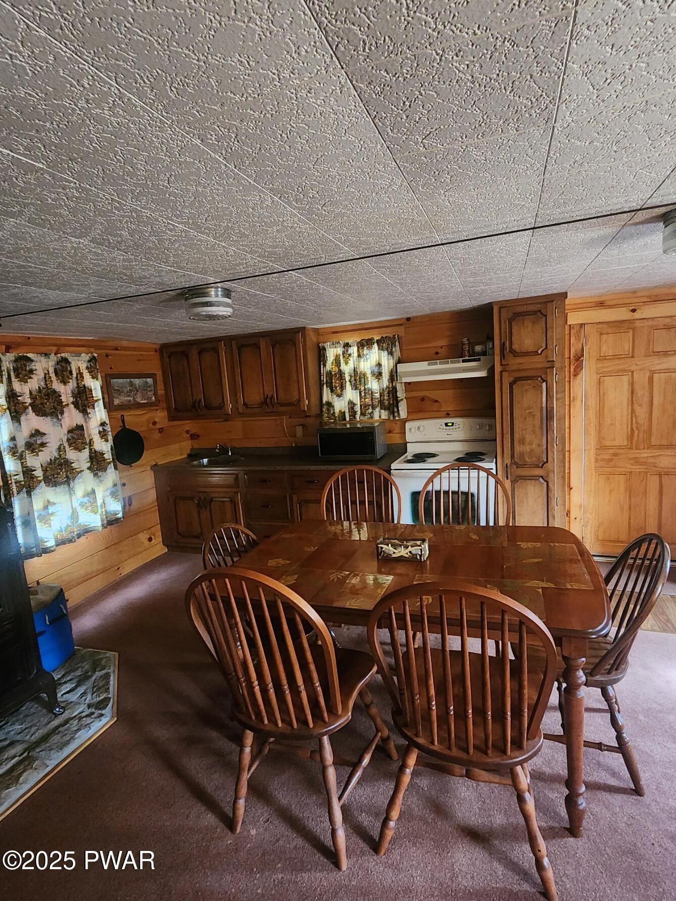 306 Whittaker Farm Road Dingmans Ferry, PA 18328 - Photo 9 of 28