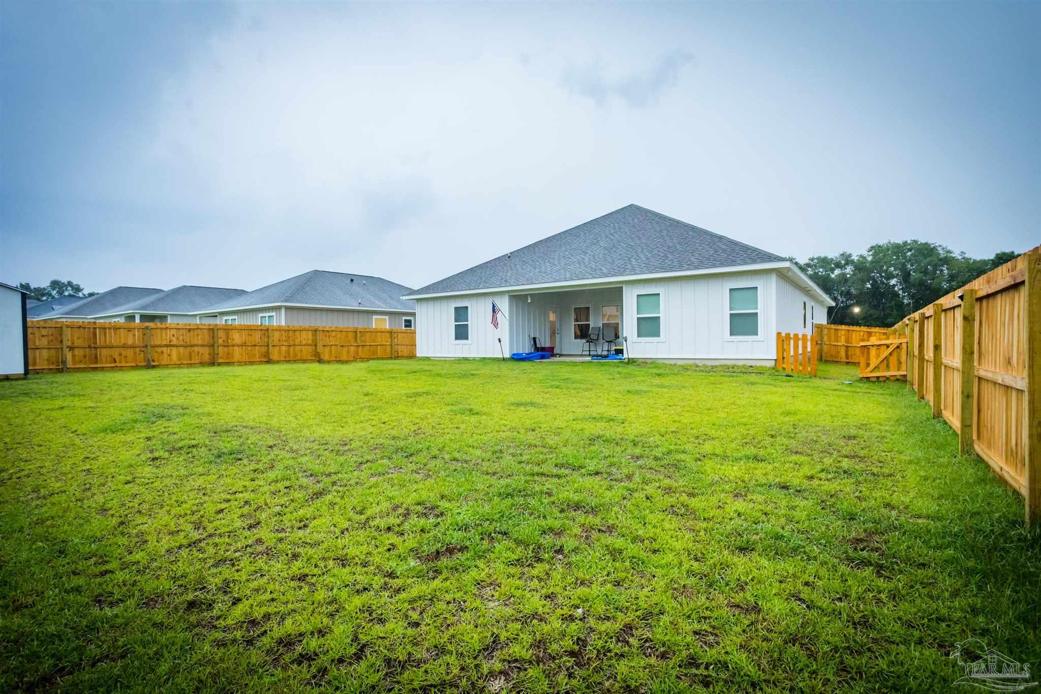 5614 Thatcher Road Crestview, FL 32539 - Photo 6 of 37 Gallery Image 6