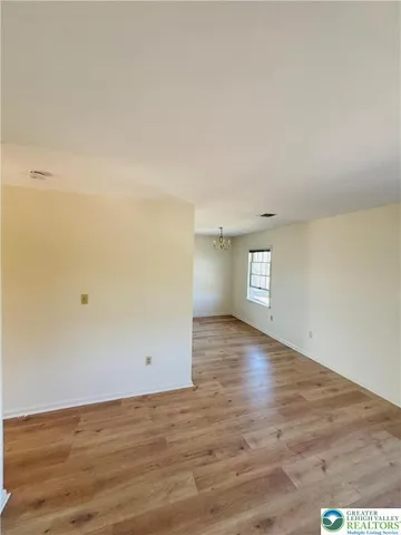 $1,600 | 203 East Emmaus Avenue, Allentown, PA 18103