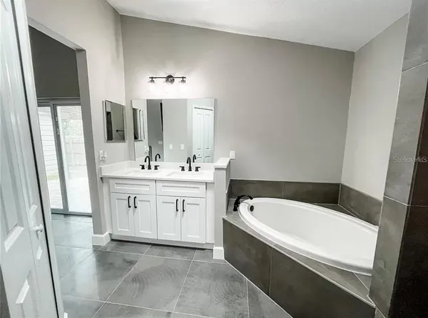 $2,500 | 18505 3rd Avenue, Orlando, FL 32820