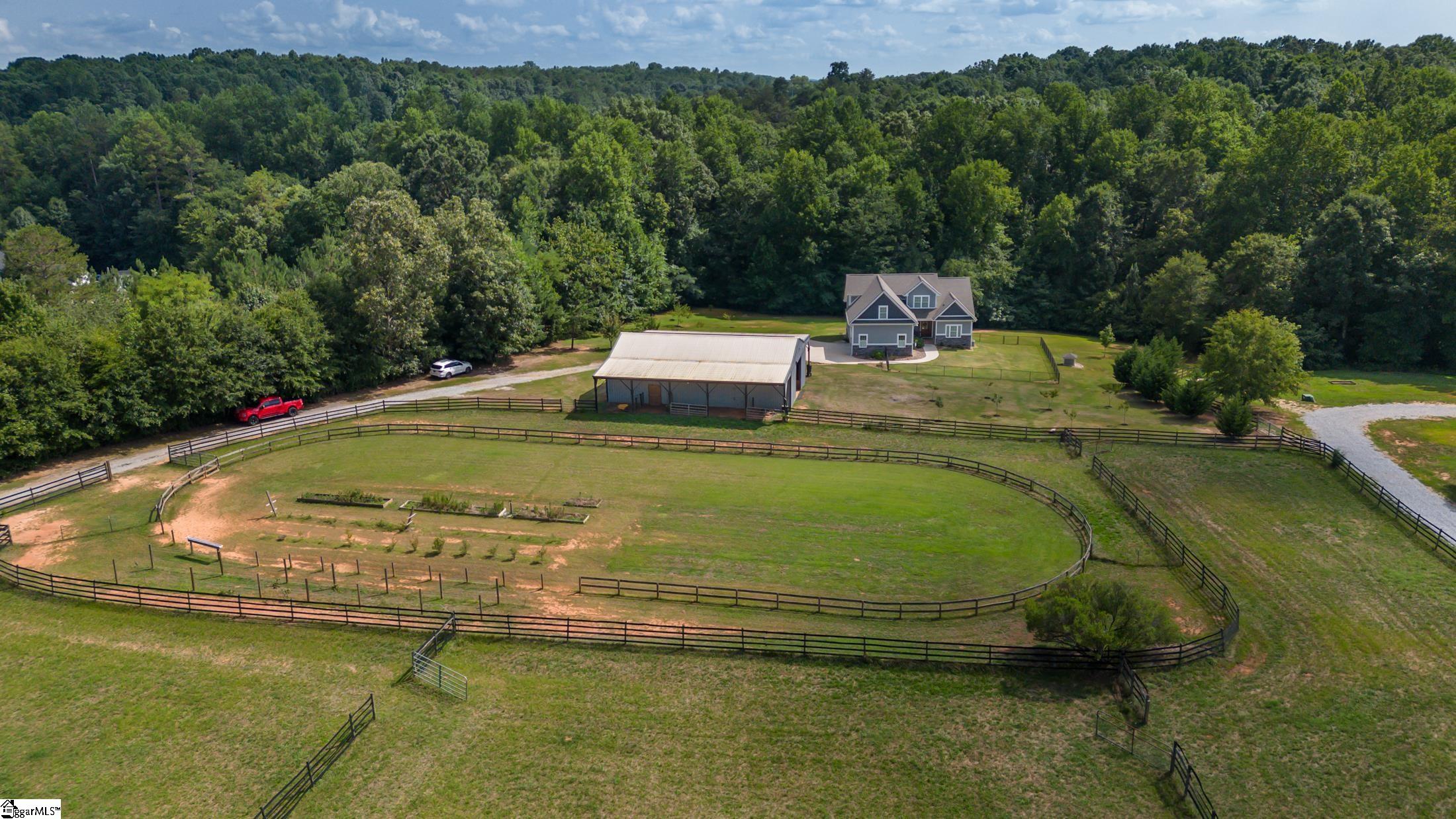 161 Hickory Road Williamston, SC 29697 - Photo 1 of 36