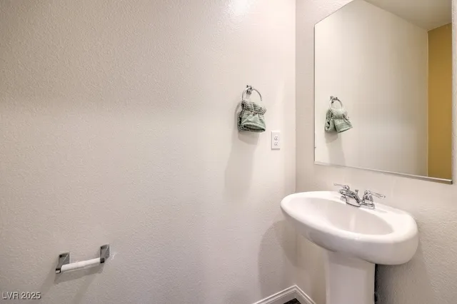 $447,530 | 2637 Dahlia Fls Avenue, Unit 130, North Las Vegas, NV 89081