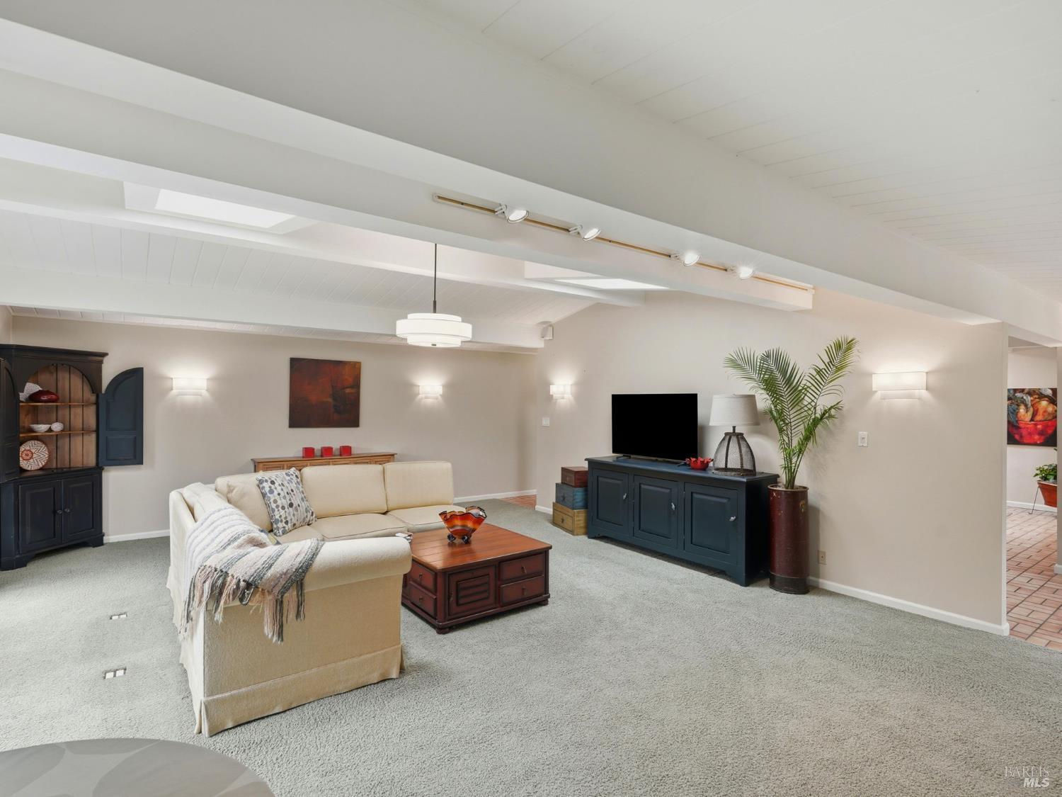 809 Flaxberry Lane San Rafael, CA 94903 - Photo 9 of 53