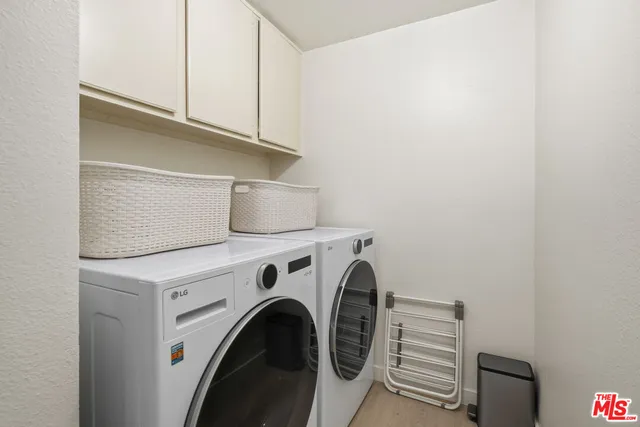 $825,000 | 18175 Andrea Circle North, Unit 4, Northridge, CA 91325