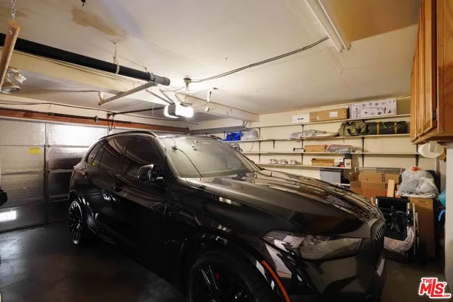 $825,000 | 18175 Andrea Circle North, Unit 4, Northridge, CA 91325