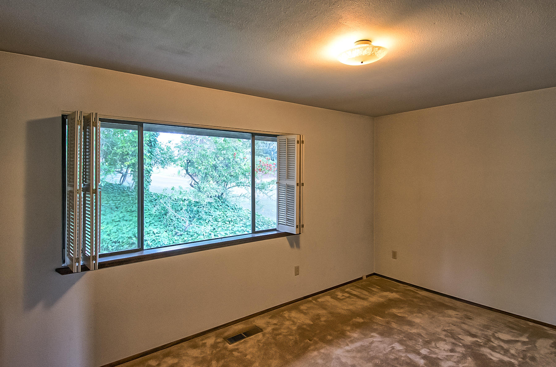 22445 Brent Road Red Bluff, CA 96080 - Photo 23 of 30 brent-125