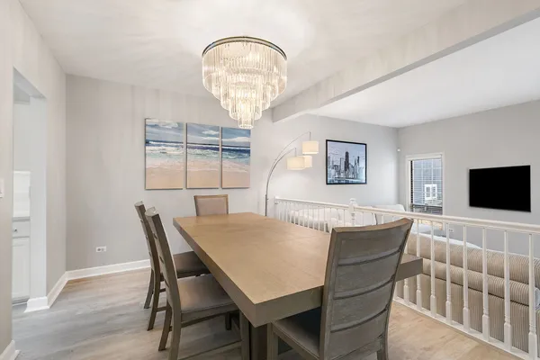 $539,900 | 537 West Parkside Drive, Palatine, IL 60067