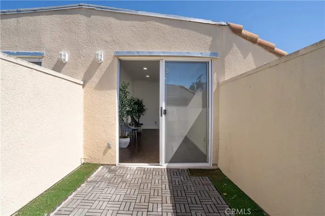 $499,000 | 13801 Oxnard Street, Unit 202, Van Nuys, CA 91401