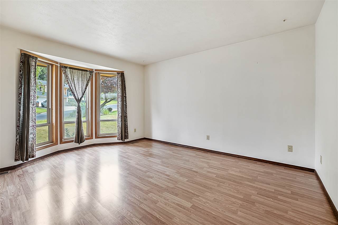 8317 North Colton Street Spokane, WA 99208 - Photo 3 of 17 Gallery Image 3
