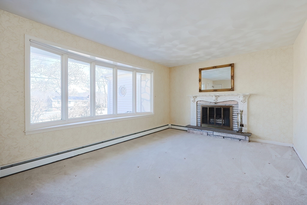180 Tickle Road Westport, MA 02790 - Photo 17 of 38 Gallery Image 17