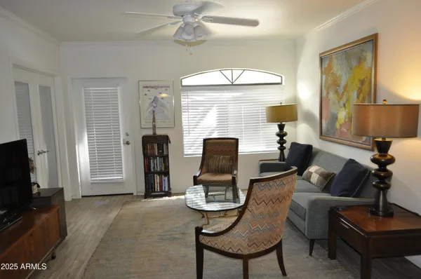$2,350 | 15095 North Thompson Peak Parkway, Unit 1010, Scottsdale, AZ 85260