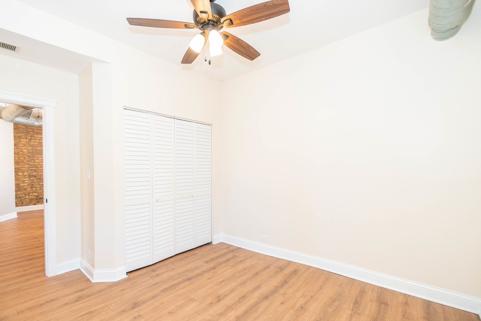 1032 West Dakin Street, Unit 2A Chicago, IL 60613 - Photo 12 of 20