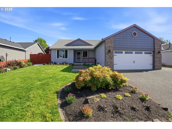 $585,000 | 15068 Hiltonhead Court, Oregon City, OR 97045