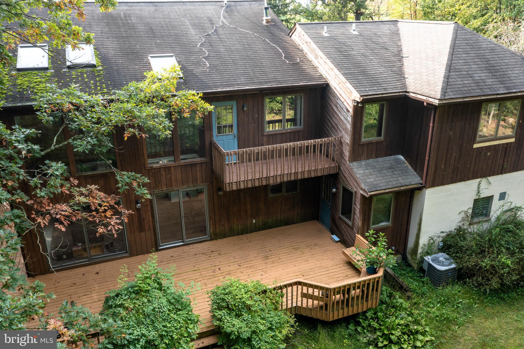 196 Springton Road Glenmoore, PA 19343 - Photo 4 of 46