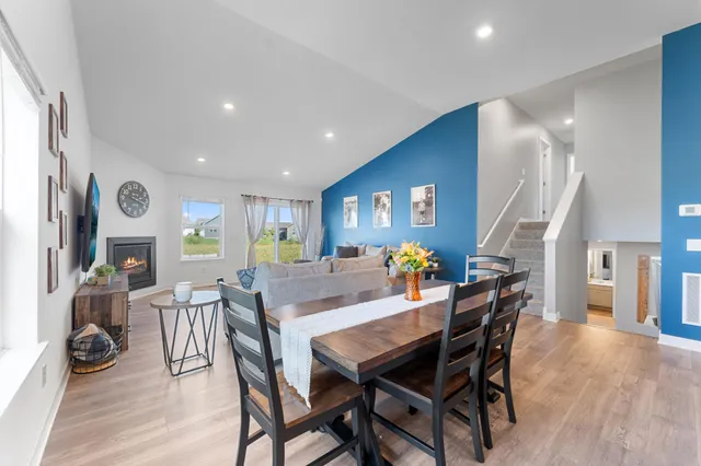 $489,000 | 1821 Dauwalter Circle, Carver, MN 55315