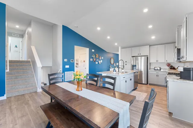 $489,000 | 1821 Dauwalter Circle, Carver, MN 55315