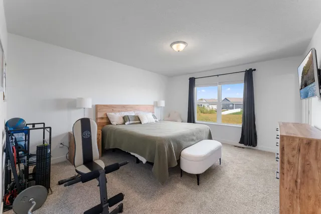 $489,000 | 1821 Dauwalter Circle, Carver, MN 55315