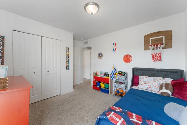 $489,000 | 1821 Dauwalter Circle, Carver, MN 55315