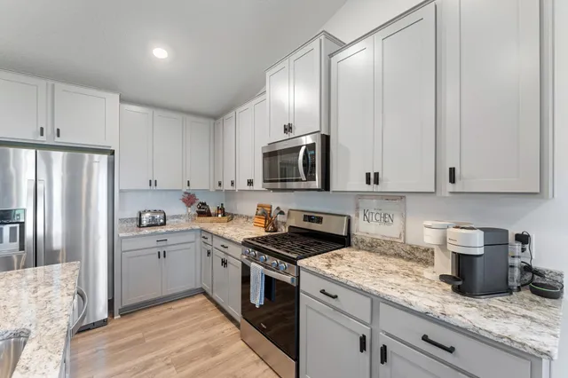 $489,000 | 1821 Dauwalter Circle, Carver, MN 55315