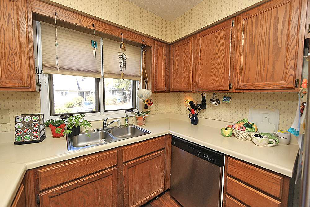 5111 Butternut Road Durham, NC 27707 - Photo 10 of 25 Kitchen