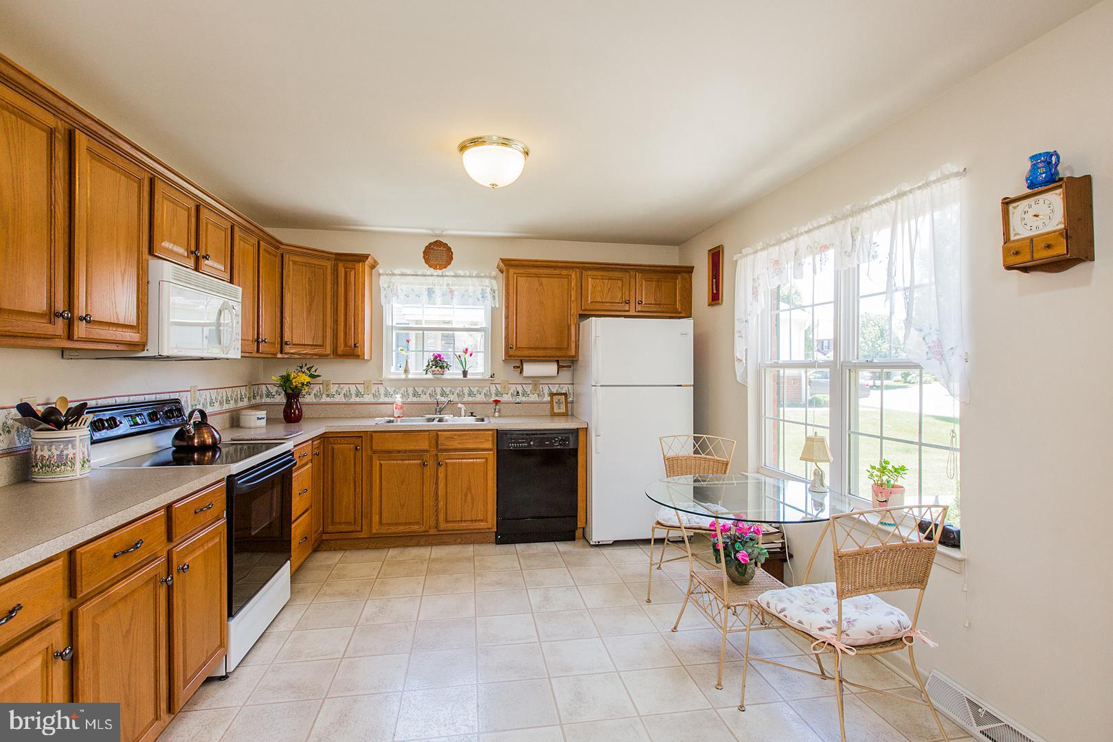 110 Sutherland Road Lancaster, PA 17603 - Photo 8 of 58 Gallery Image 8