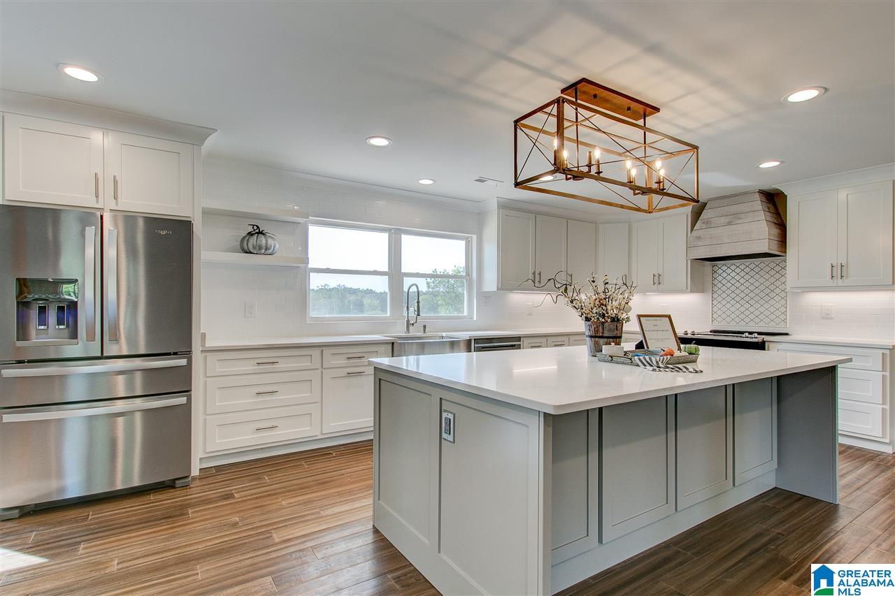 2424 Wallstown Road Hayden, AL 35079 - Photo 12 of 33
