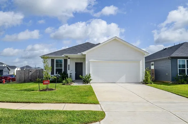$1,900 | 30554 Longmorn Glass Lane, Waller, TX 77484