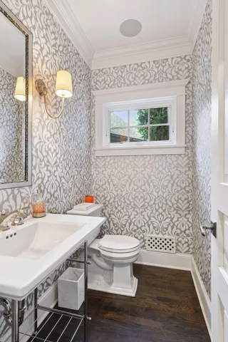 $2,895,000 | 20715 Linwood Road, Deephaven, MN 55331