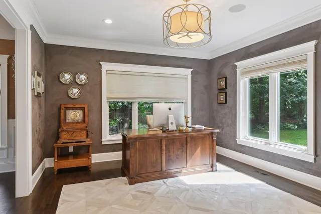 $2,895,000 | 20715 Linwood Road, Deephaven, MN 55331