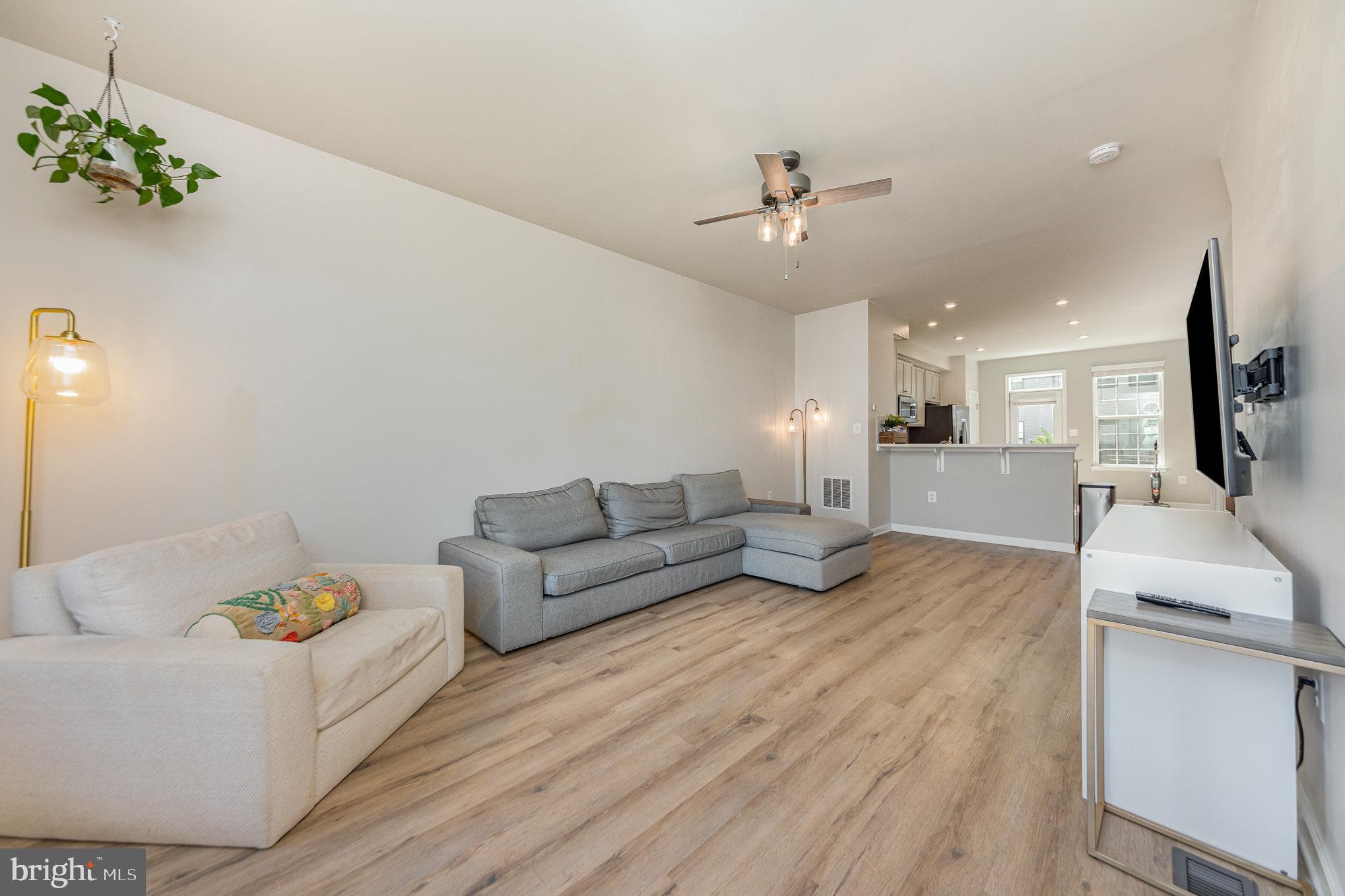 1208 Alum Spring Road Fredericksburg, VA 22401 - Photo 3 of 23