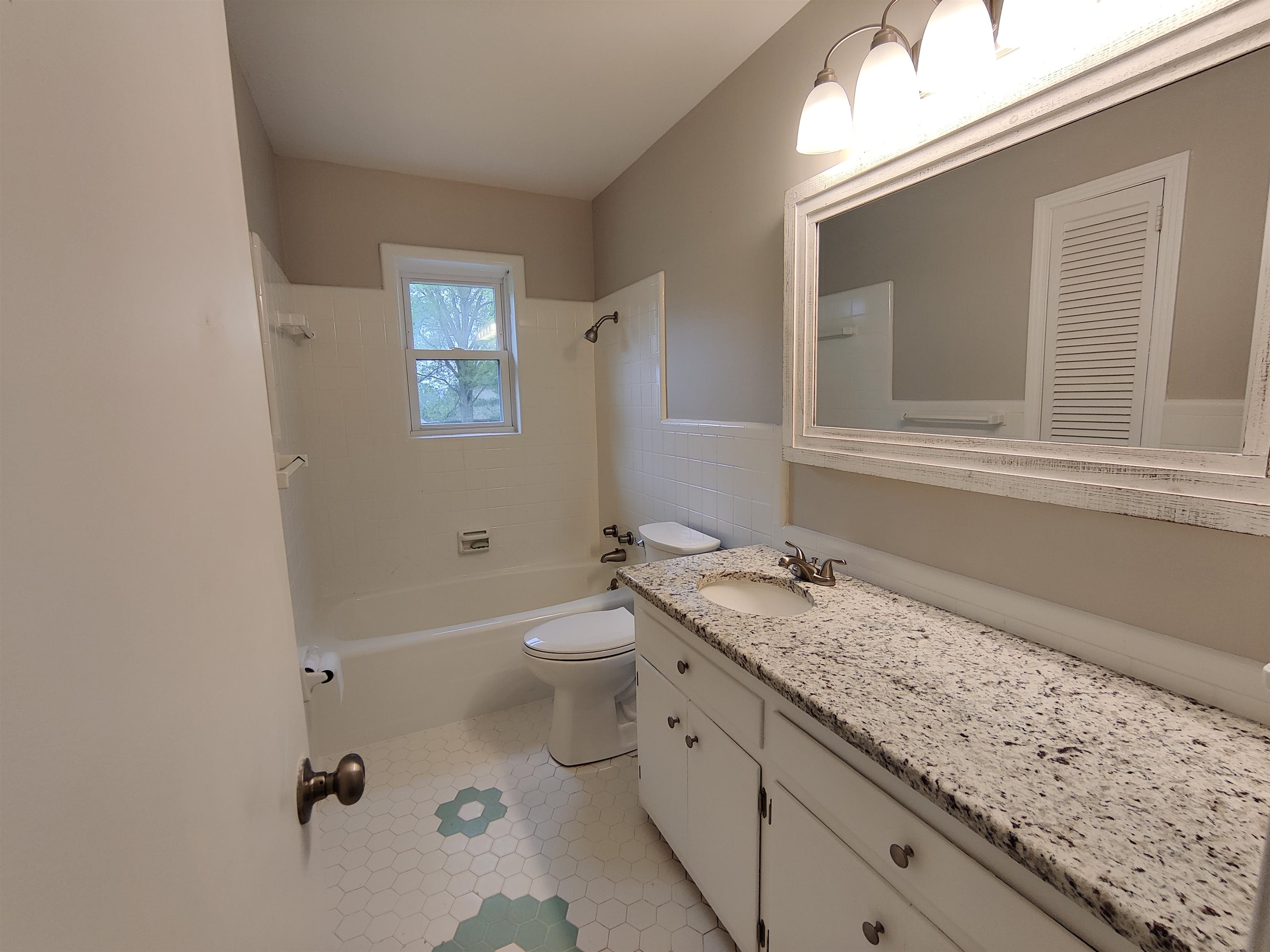 302 Marcella Avenue Daphne, AL 36527 - Photo 8 of 15