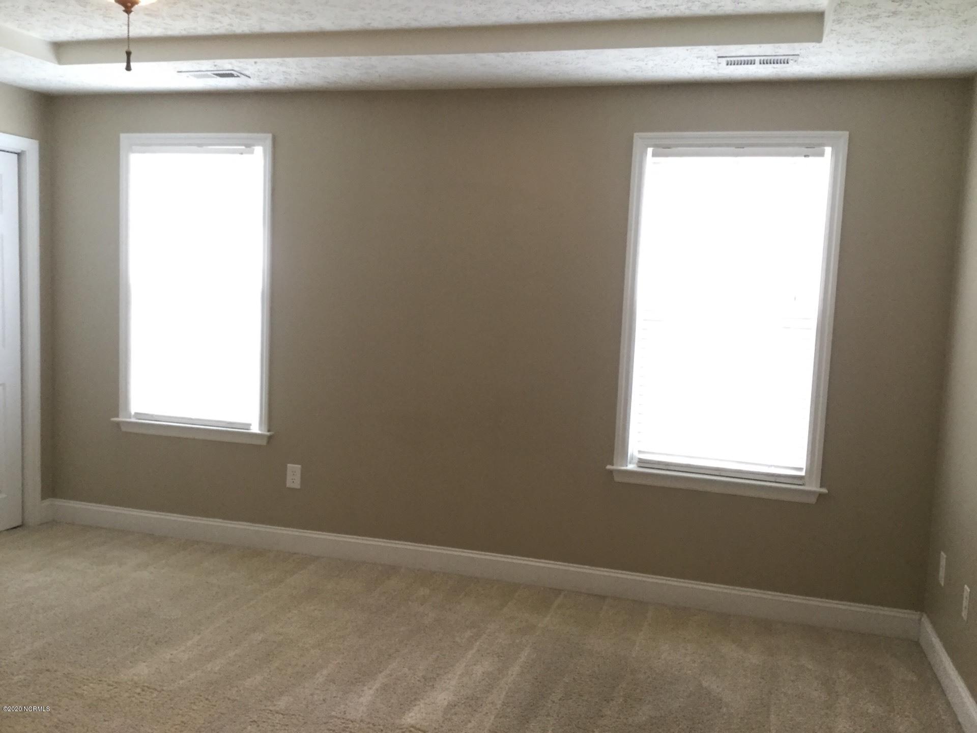 115 Manchester Road Havelock, NC 28532 - Photo 16 of 17 Master windows
