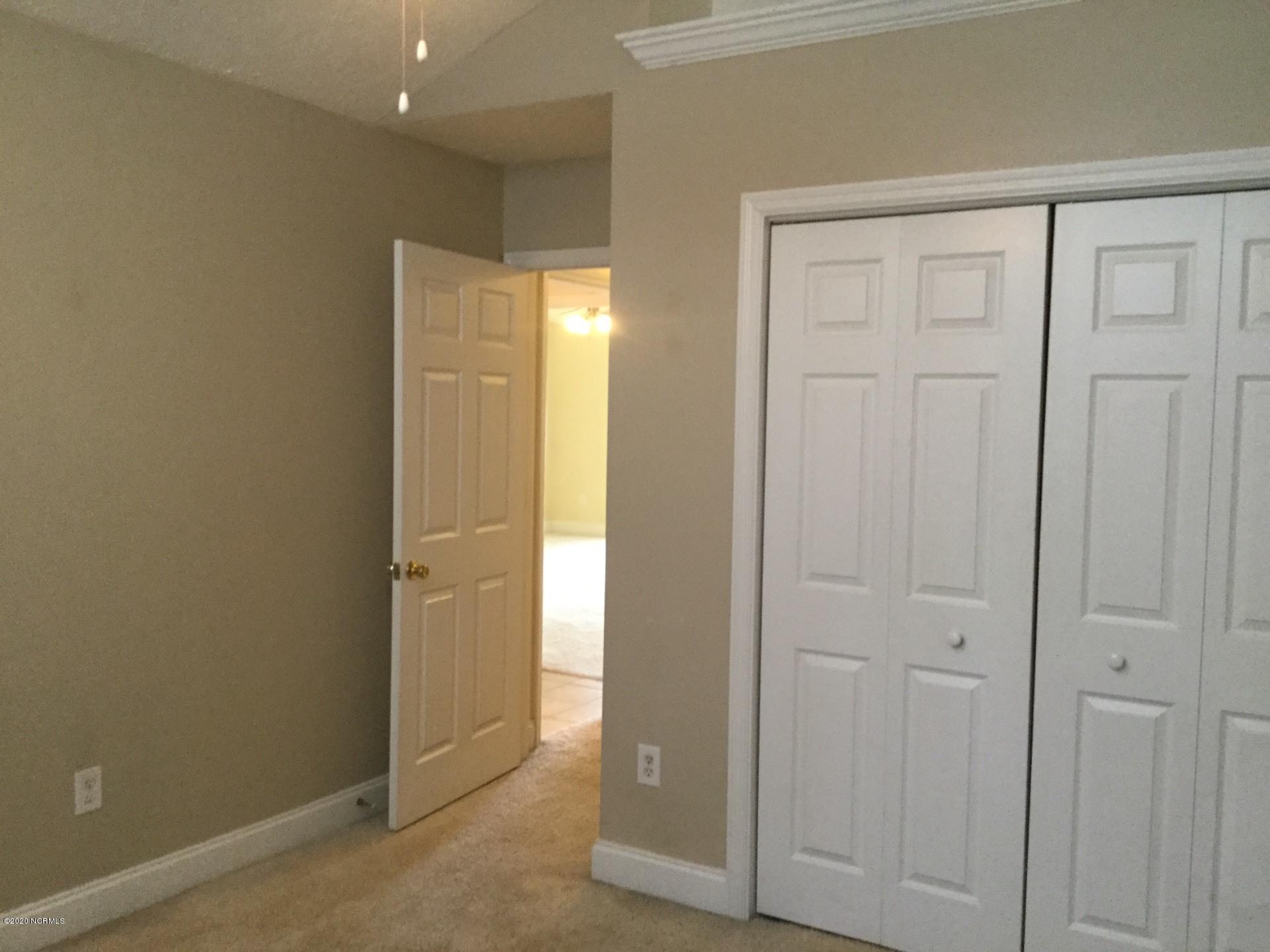 115 Manchester Road Havelock, NC 28532 - Photo 3 of 17 Bedroom 1 closet