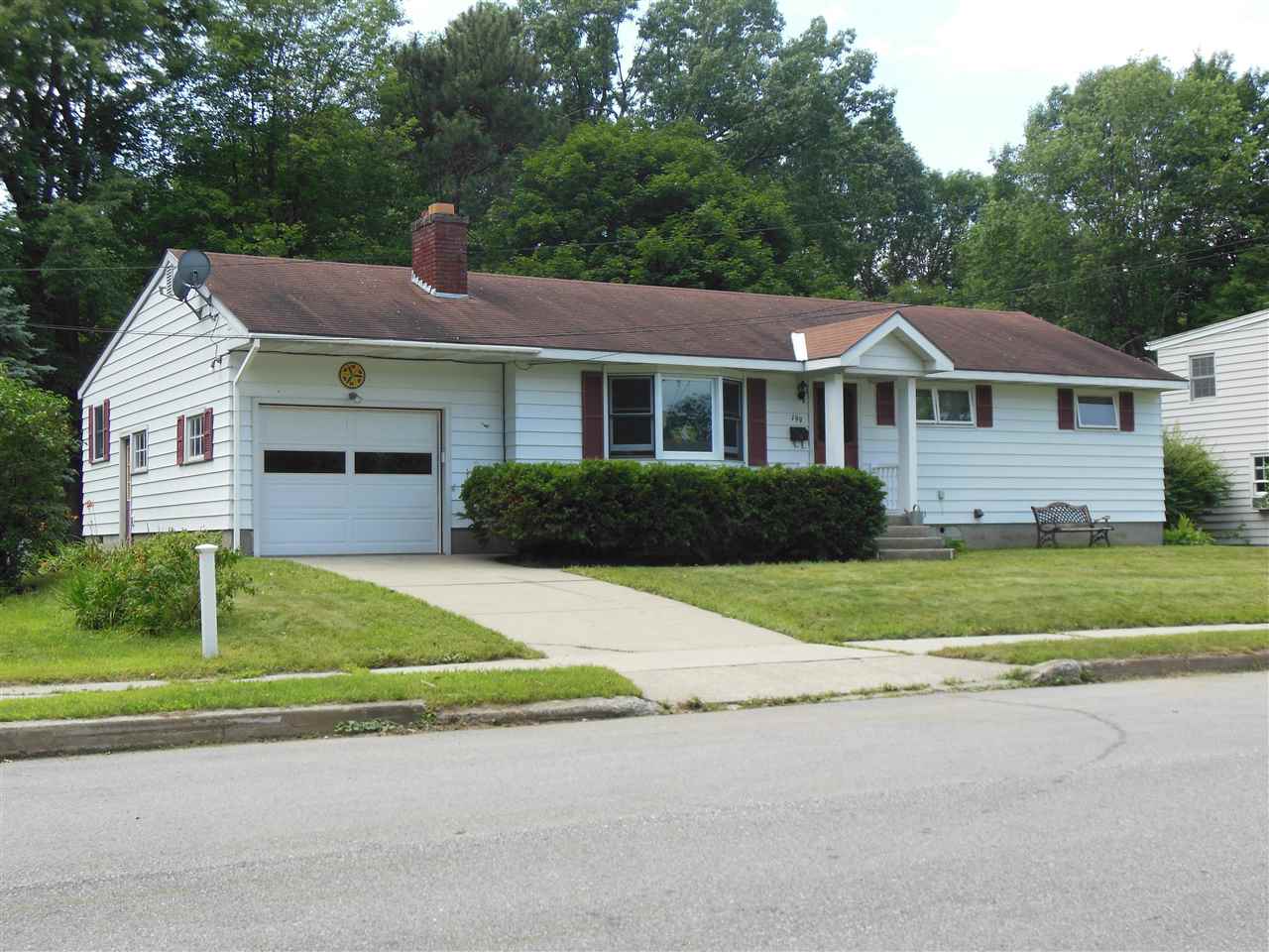 199 Dale Road Burlington, VT 05408 - Photo 1 of 20 Gallery Image 1