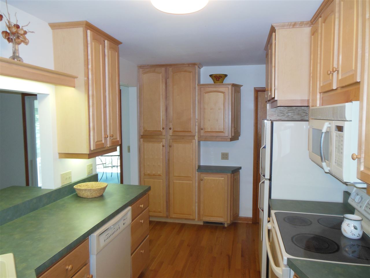 199 Dale Road Burlington, VT 05408 - Photo 10 of 20 Gallery Image 10
