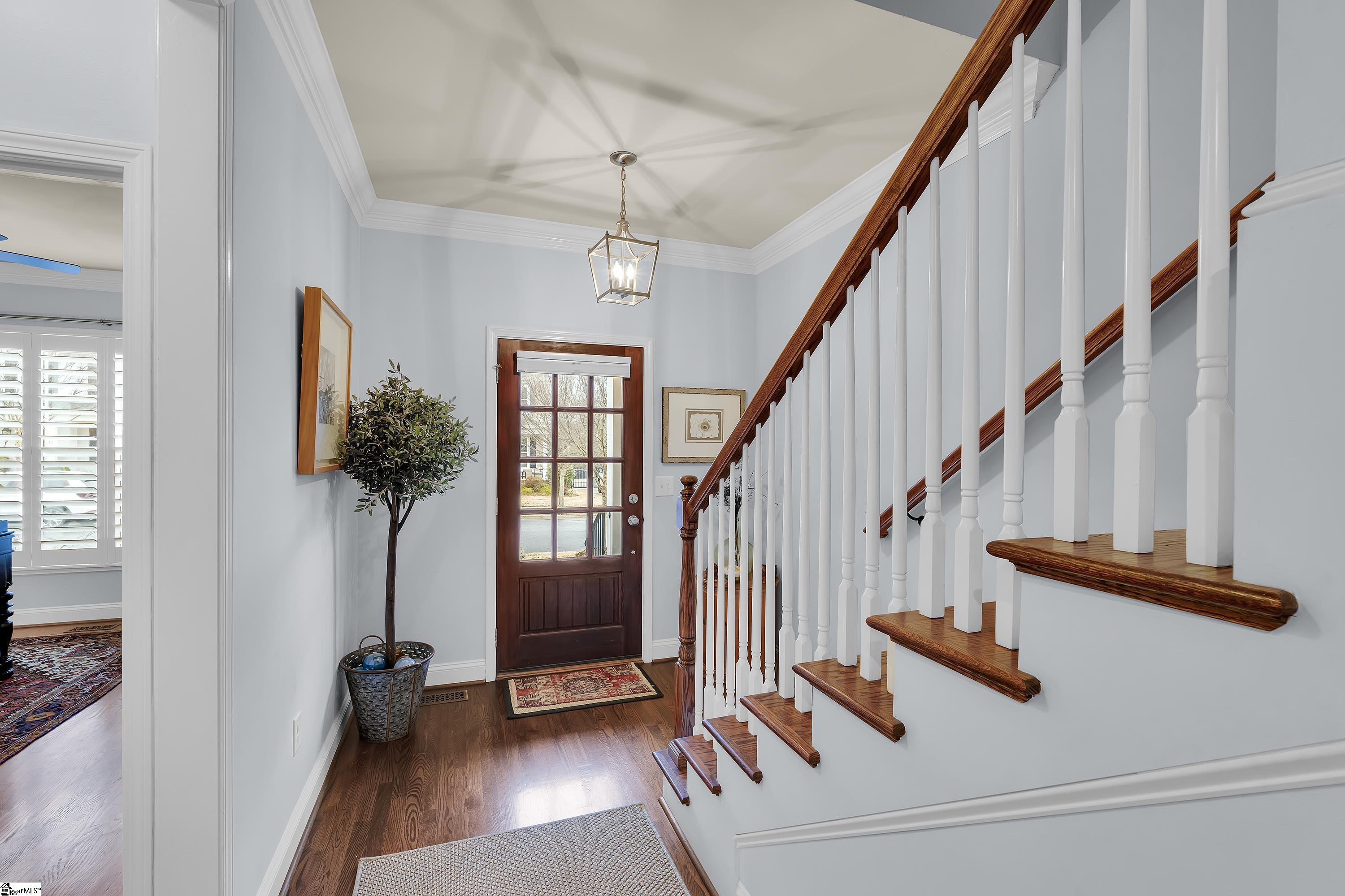 14 Highcroft Court Greenville, SC 29607 - Photo 3 of 33 Gallery Image 3
