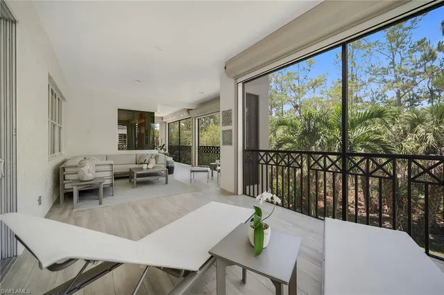 $1,300,000 | 2839 Tiburon Boulevard East, Unit 102, Naples, FL 34109