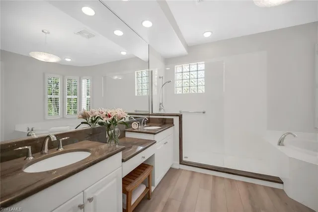 $1,300,000 | 2839 Tiburon Boulevard East, Unit 102, Naples, FL 34109