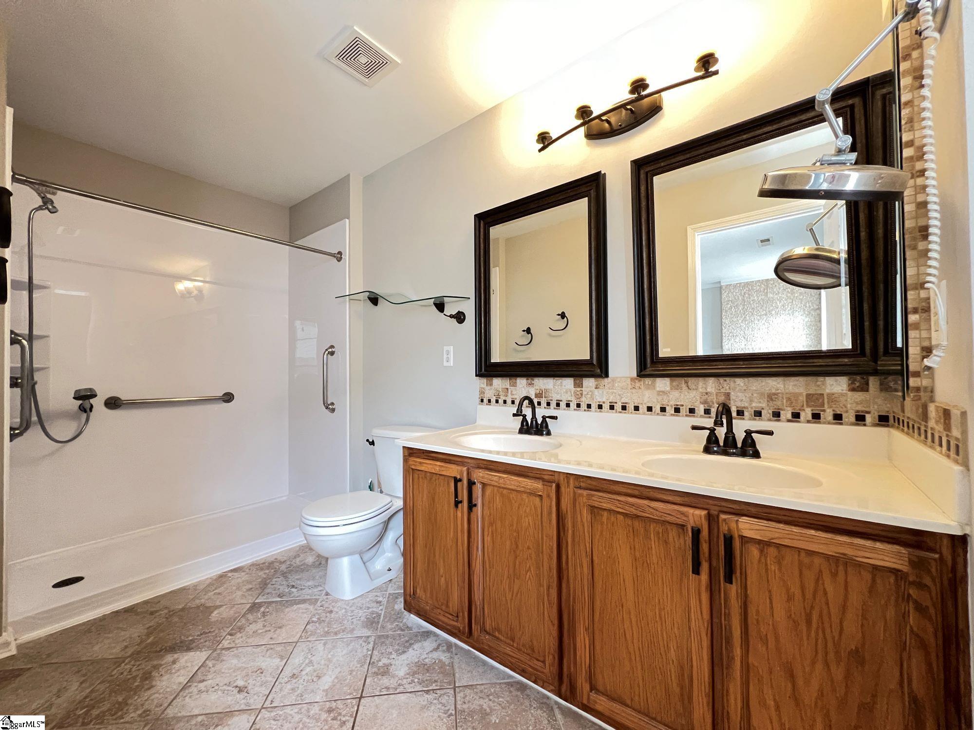 70 Spring Crossing Circle Greer, SC 29650 - Photo 10 of 13