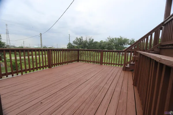 $315,000 | 192 Walnut Lane, Grand Isle, LA 70358