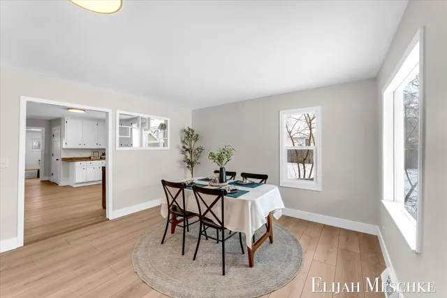 $149,900 | 2847 Mc Dermott Street, Norton Shores, MI 49444