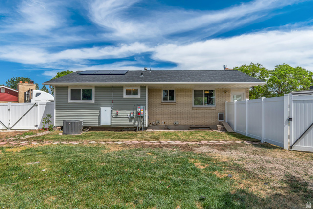 7222 Robin Way West Jordan, UT 84084 - Photo 27 of 32