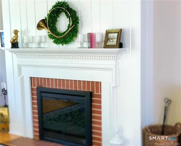 4 Paxton Road West Hartford, CT 06107 - Photo 8 of 23