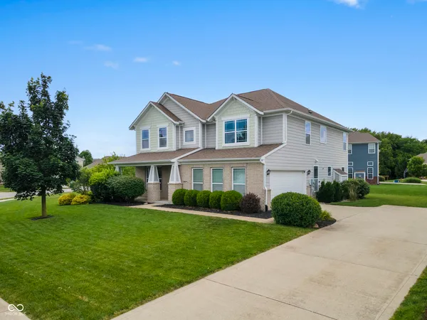 $514,900 | 13824 Fieldcrest Drive, McCordsville, IN 46055