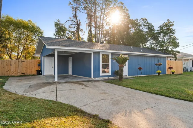 $299,900 | 2603 Cypress Street, Panama City Beach, FL 32408