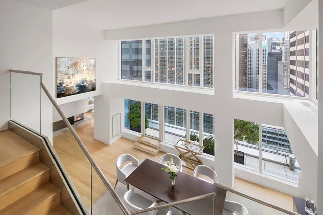 $7,195,000 | 135 West 52nd Street, Unit PH5S | Theater District