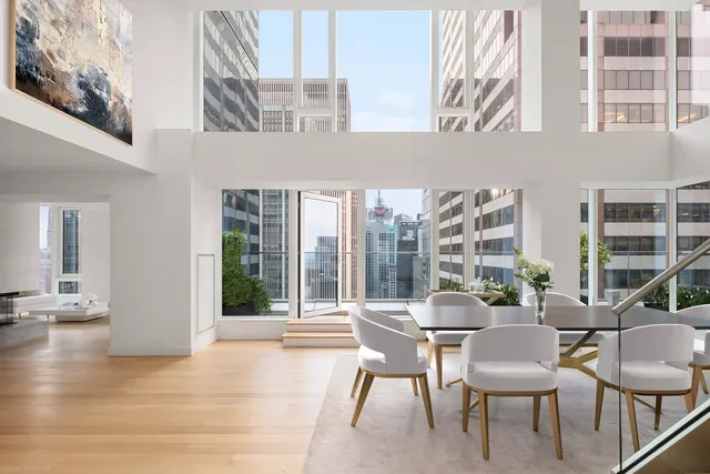$7,195,000 | 135 West 52nd Street, Unit PH5S | Theater District