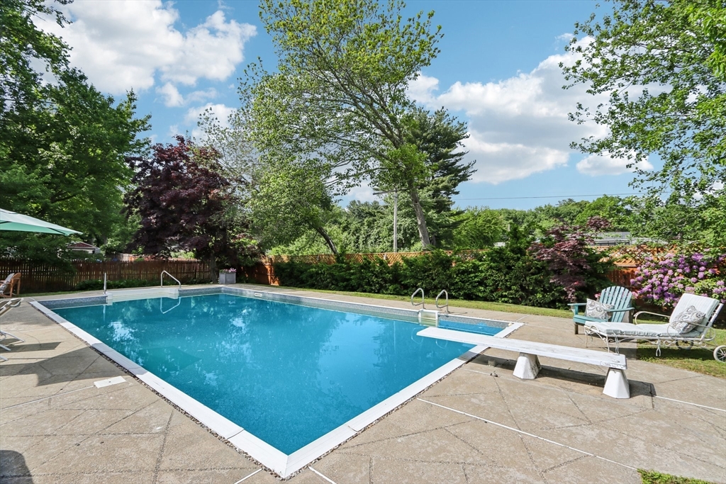 62 Charme Road Billerica, MA 01821 - Photo 31 of 41