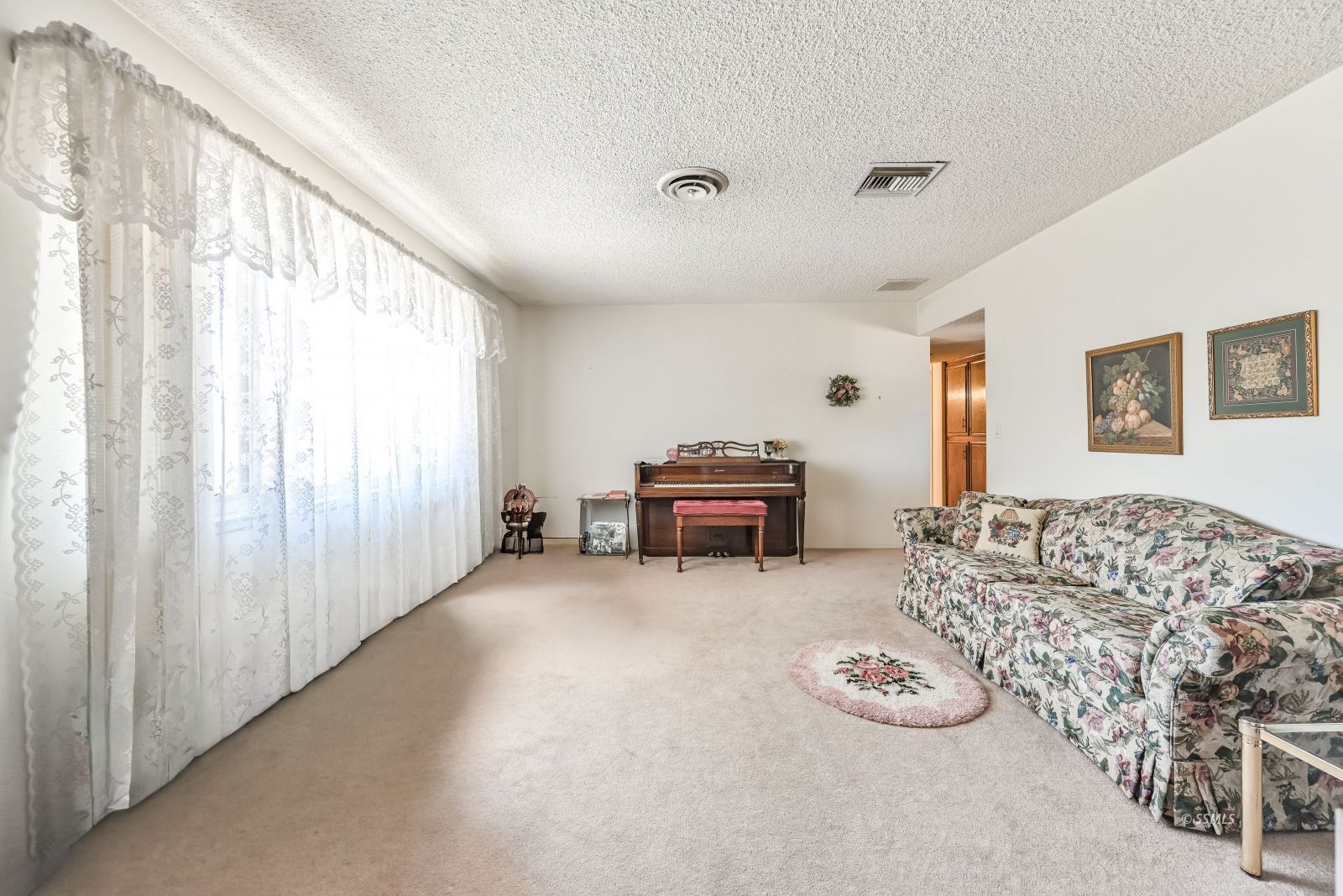 400 Karin Street Ridgecrest, CA 93555 - Photo 13 of 34